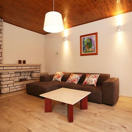דירות לאבין House Pauline מראה חיצוני תמונה