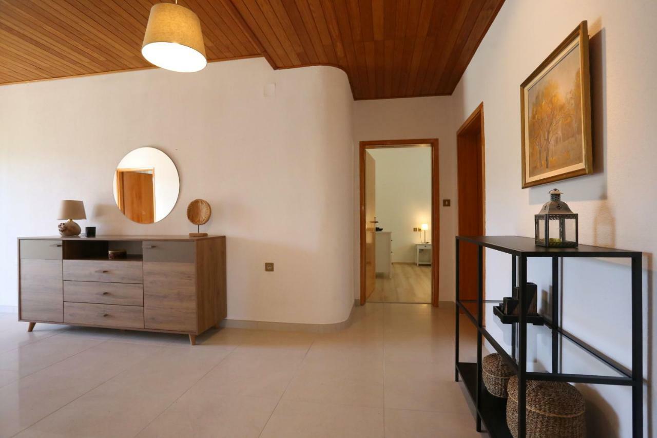 דירות לאבין House Pauline מראה חיצוני תמונה
